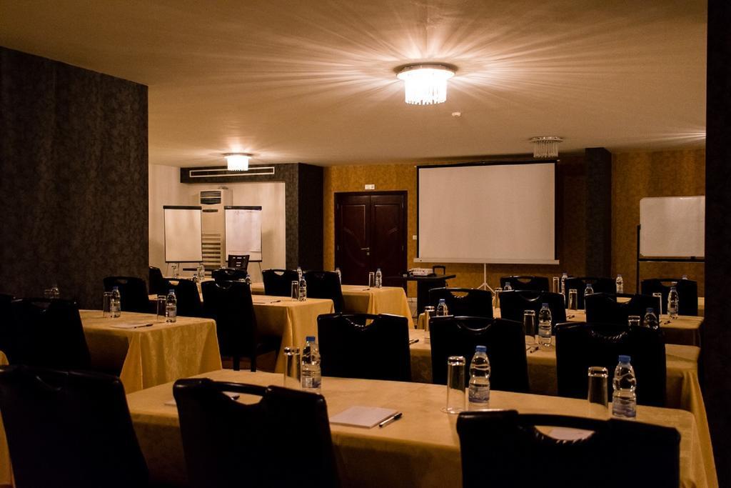 Al Murjan Palace Hotel Джуния Екстериор снимка