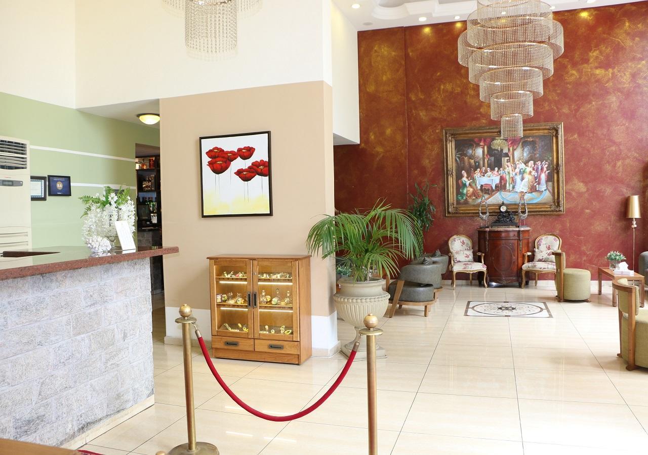 Al Murjan Palace Hotel Джуния Екстериор снимка